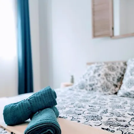 Apartman & Confort 3 Pieces Parking Clim Et Wifi Antibes