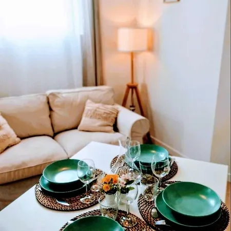 & Confort 3 Pieces Parking Clim Et Wifi