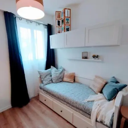 & Confort 3 Pieces Parking Clim Et Wifi *