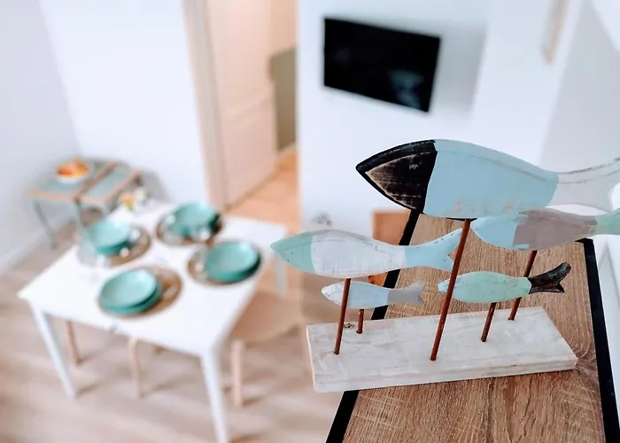 & Confort 3 Pieces Parking Clim Et Wifi *