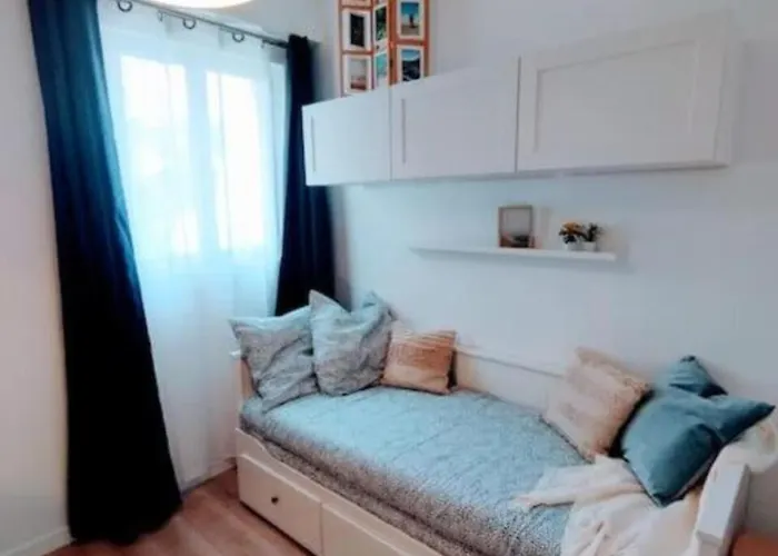 & Confort 3 Pieces Parking Clim Et Wifi *